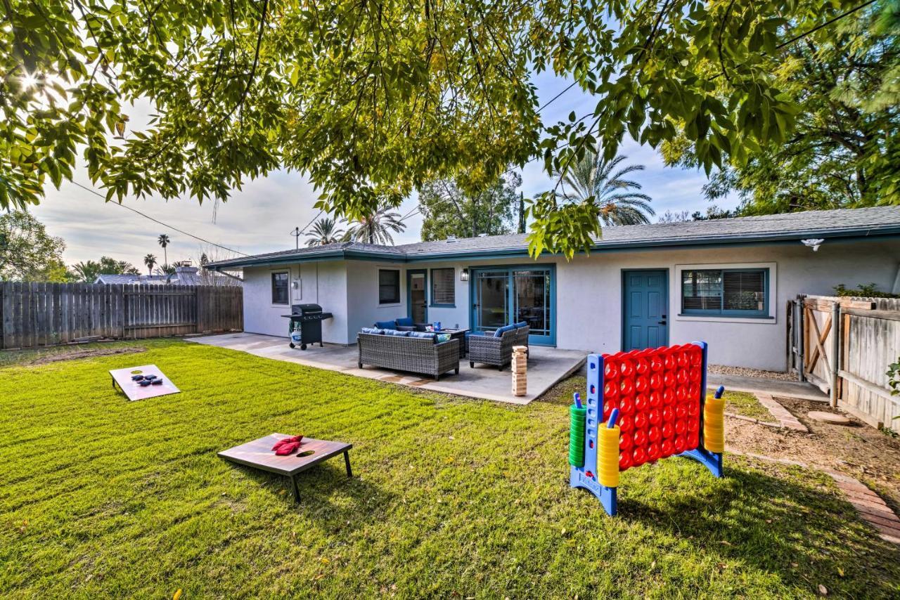 Spacious Riverside Home With Game Room And Yard Exterior foto